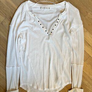 NWOT Free People We The Free Long Sleeve V-Neck Shirt Cotton Womens L